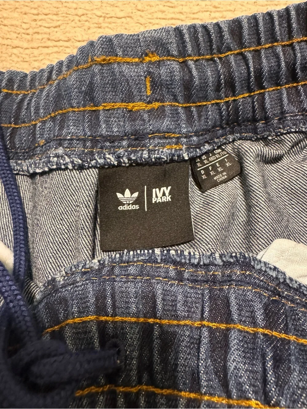 ADIDAS X IVY PARK (Rodeo Collection) - Picture 4 of 6